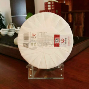Alternative view of Bánh Trà Phổ Nhĩ Sống Phúc An Long "Quy Chân" 2018 (357g)