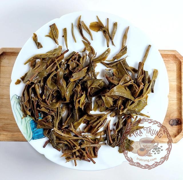 long viên hiệu băng đảo ngũ trại sinh trà vân nam
