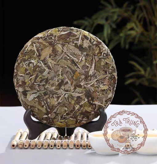 Bạch trà mẫu đơn Phúc Kiến là danh trà cổ thụ mang hương thơm dịu dàng thanh tao