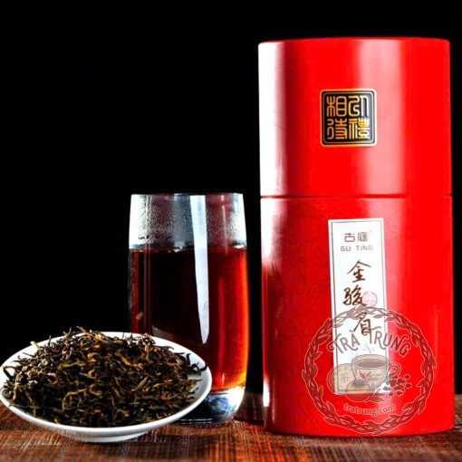 Hồng trà kim tuấn mi là danh trà vương giả mang vị ngọt mượt của mật ong