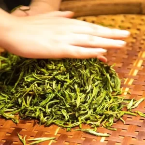 Quá Trình Oxy Hóa Hồng Trà Và Lý Do Khiến Chén Trà Bị Chua?